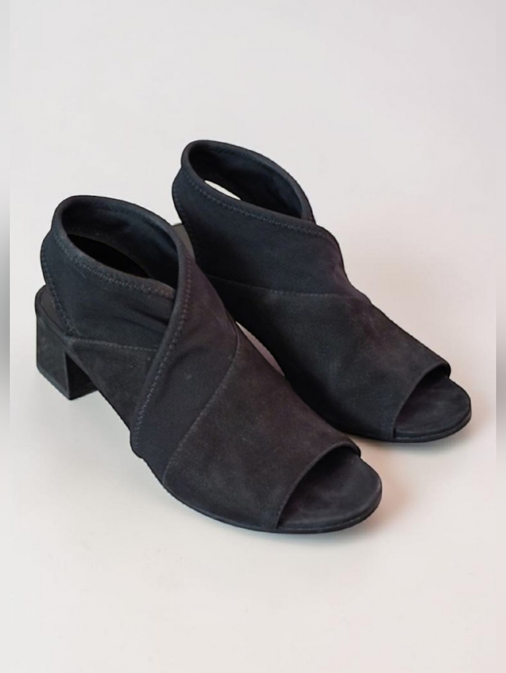 Eileen Fisher Lucca Leather Sandal In Black Size Women's 8  Retail$279